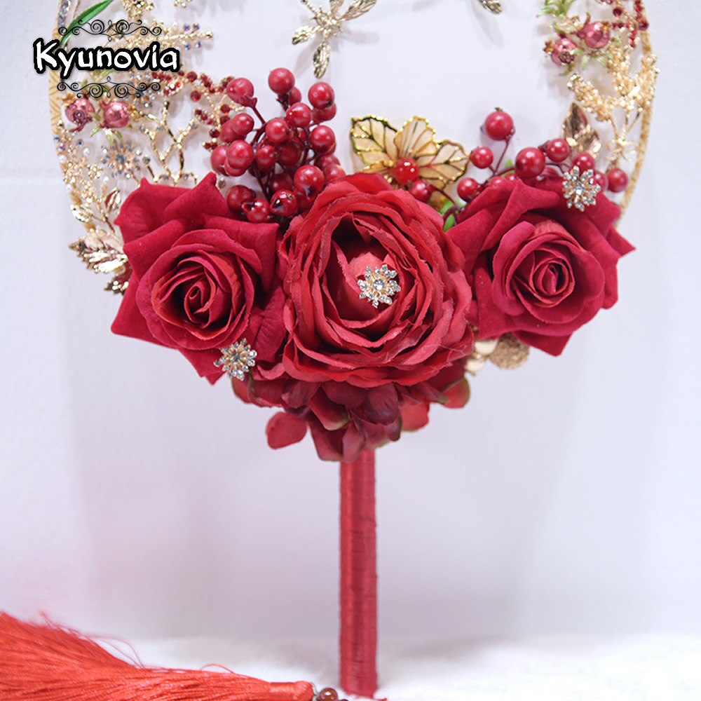 Kyunovia Unique Fan Type Wdding Flower Broach Jeweled Crystal Bridal Bouquet Red Silk Rose Wedding Boquets D26