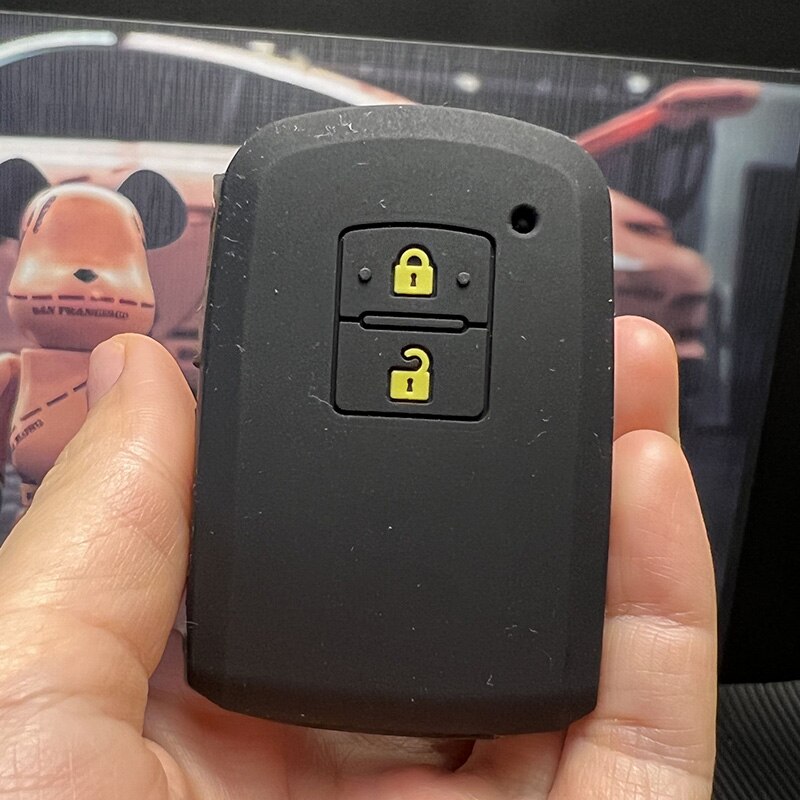 silicone Rubber Car Key Cover Case Bag Holder Shell for Toyota Camry RAV4 Yaris Avalon auris 2 Buttons Smart Car key: black with yellow