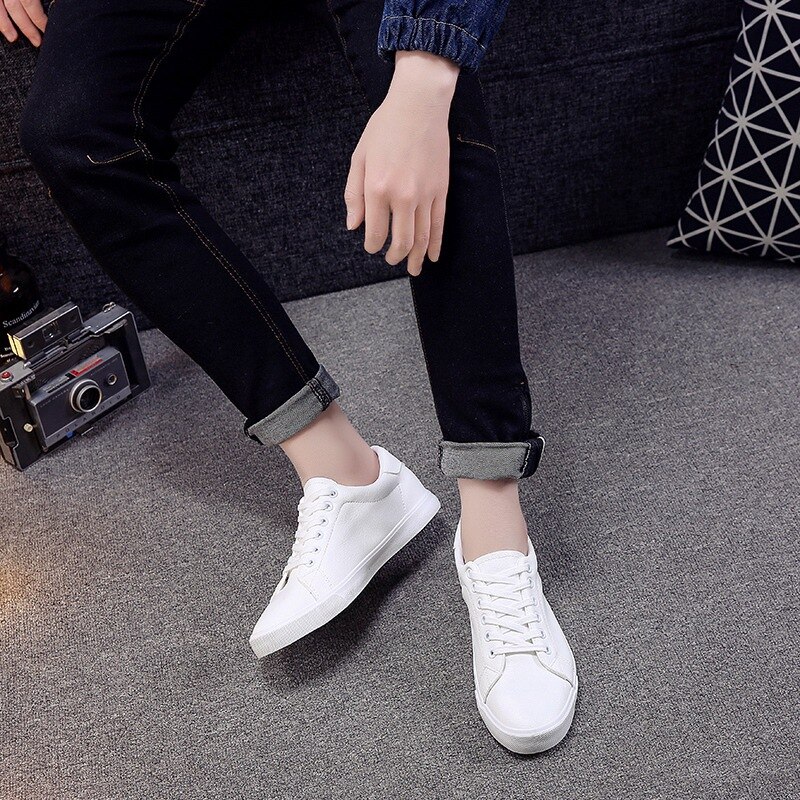 Vita skor herr sneakers mjukt läder herr fritidsskor märke herrskor  n035