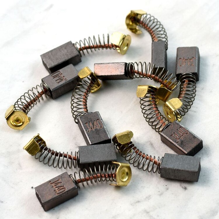 7mm * 11mm motor koolborstels voor scootmobiel onderdelen of rolstoel onderdelen Gemarkeerd # J440 10 stuks een Pak