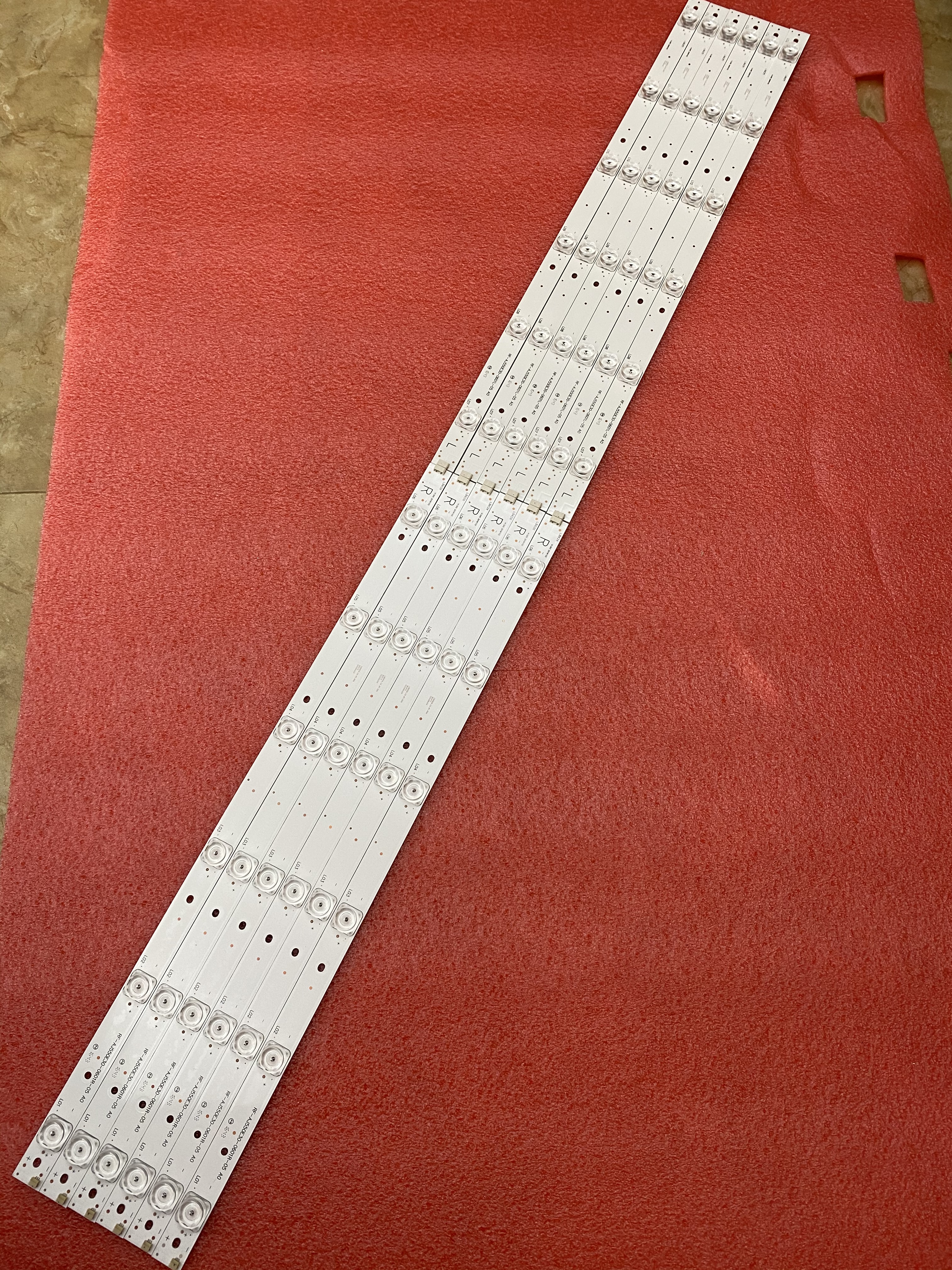 LED-achtergrondverlichtingstrip (12) voor Sharp LC-55CUG8462KS LC-55CUG8461K LC-55CUG8461ES LC-55CUG8461E 55CFE6352K LC-55CFE6242K 55SFE7452K