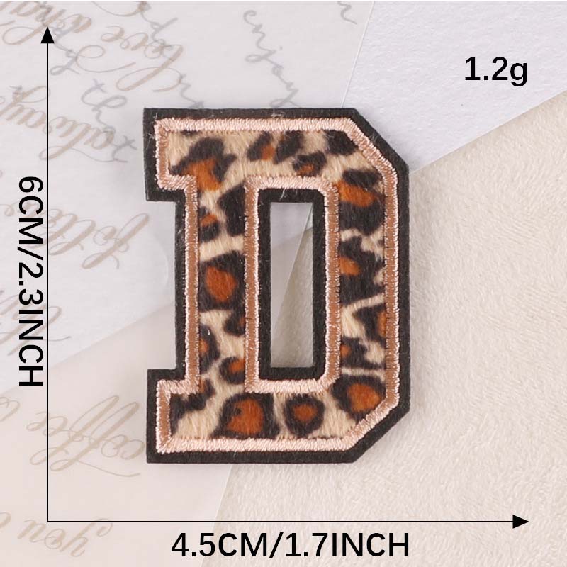 Parches de insignia de letras del alfabeto inglés A ~ Z, apliques bordados con estampado de leopardo, pegatinas para planchar para ropa, ropa con nombre DIY: Zinc envejecido