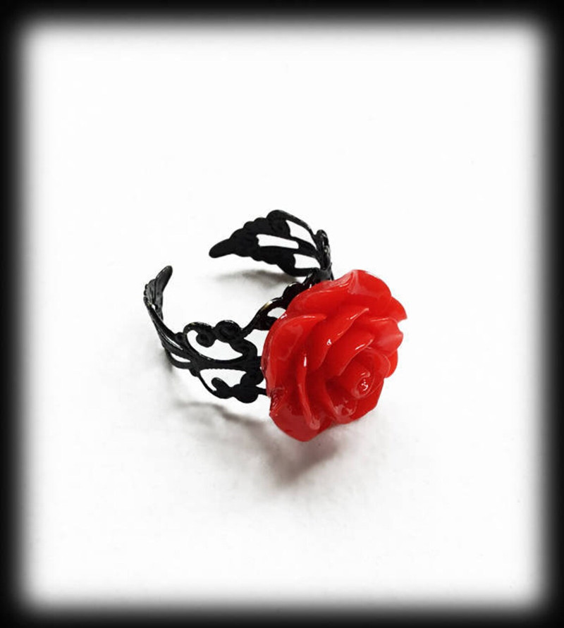 Anillo victoriano gótico de Rosa Negra, anillo de filigrana ajustable, joyería victoriana gótica, joyería alternativa, romántico de San Valentín