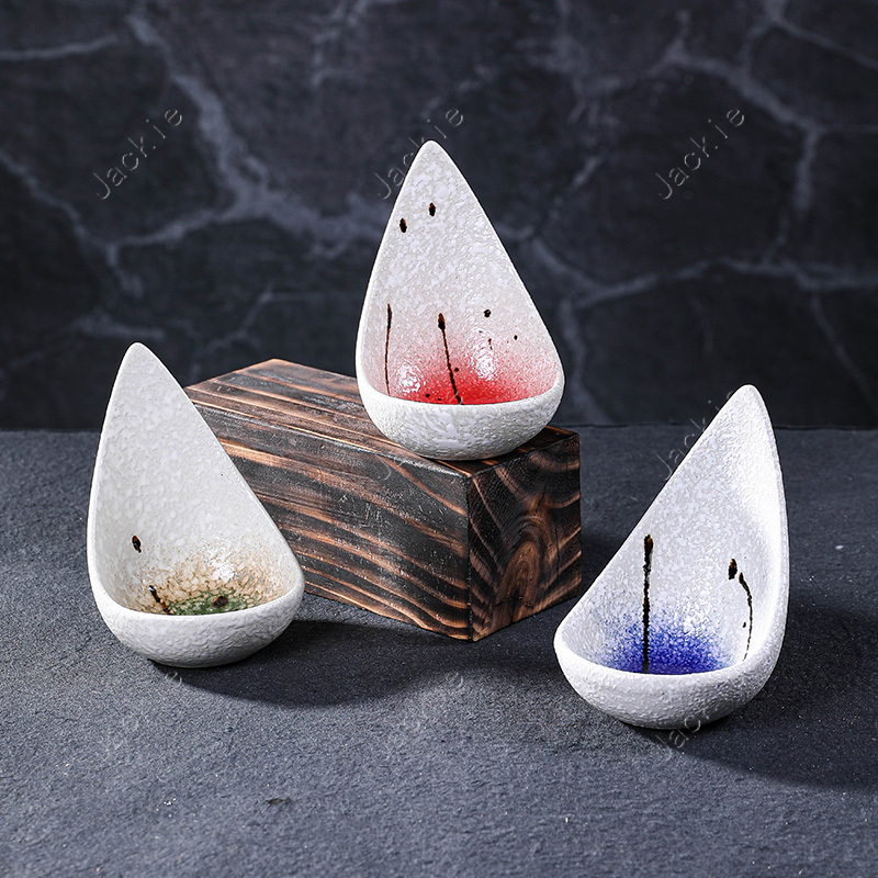 Kreatywny półksiężyc półmisek ornament japońnarty styl restauracja zimne dania naczynie na sos sojowy domowa ceramika zastawa stołowa zdobione