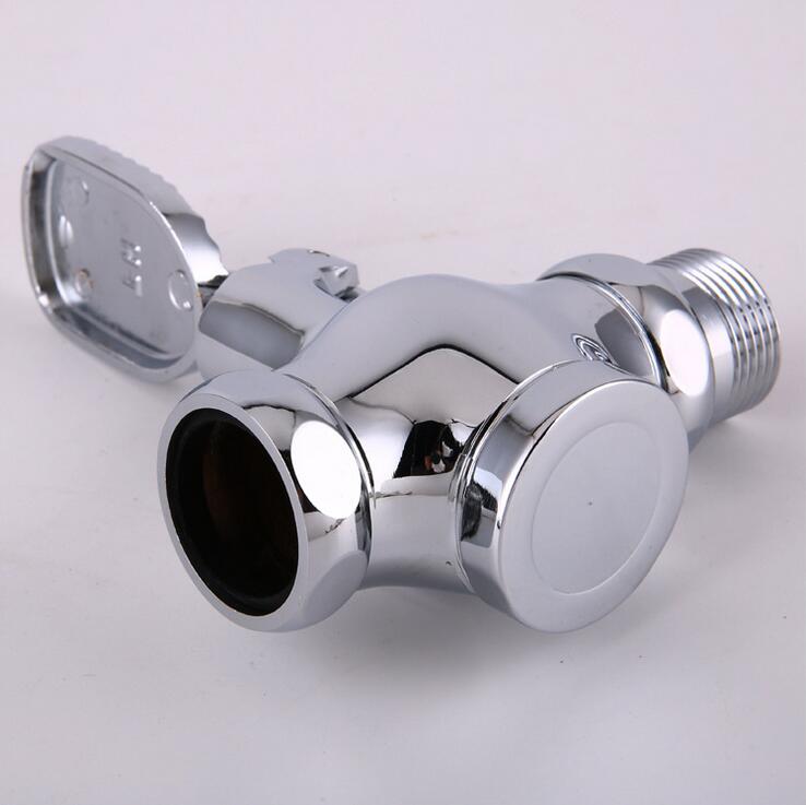 Fotpressing type offentlig toalett / wc skylleventil, kobber avføringe skylleventil, urinal skylleventil forkromet,