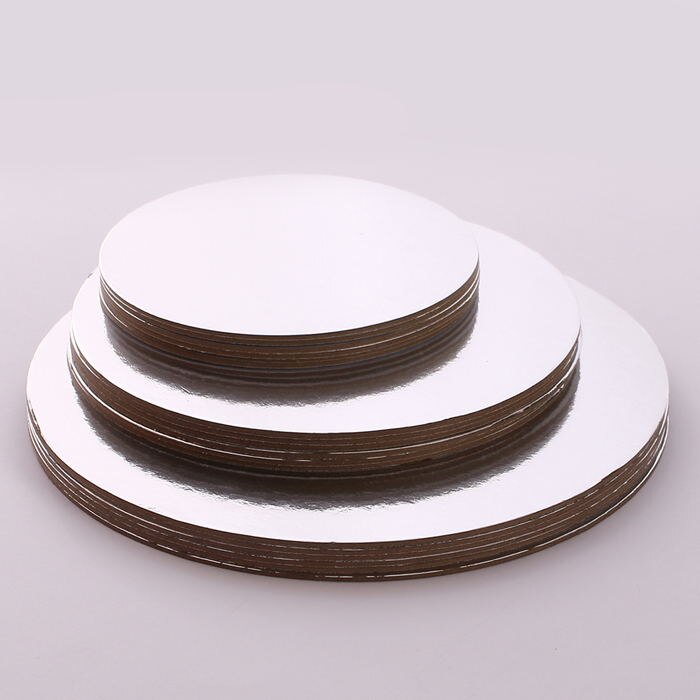 Kagebrætter sæt  of 18 kage cirkel baser 6 inches , 8 inches og 10 inches 6 of hver: Sølv