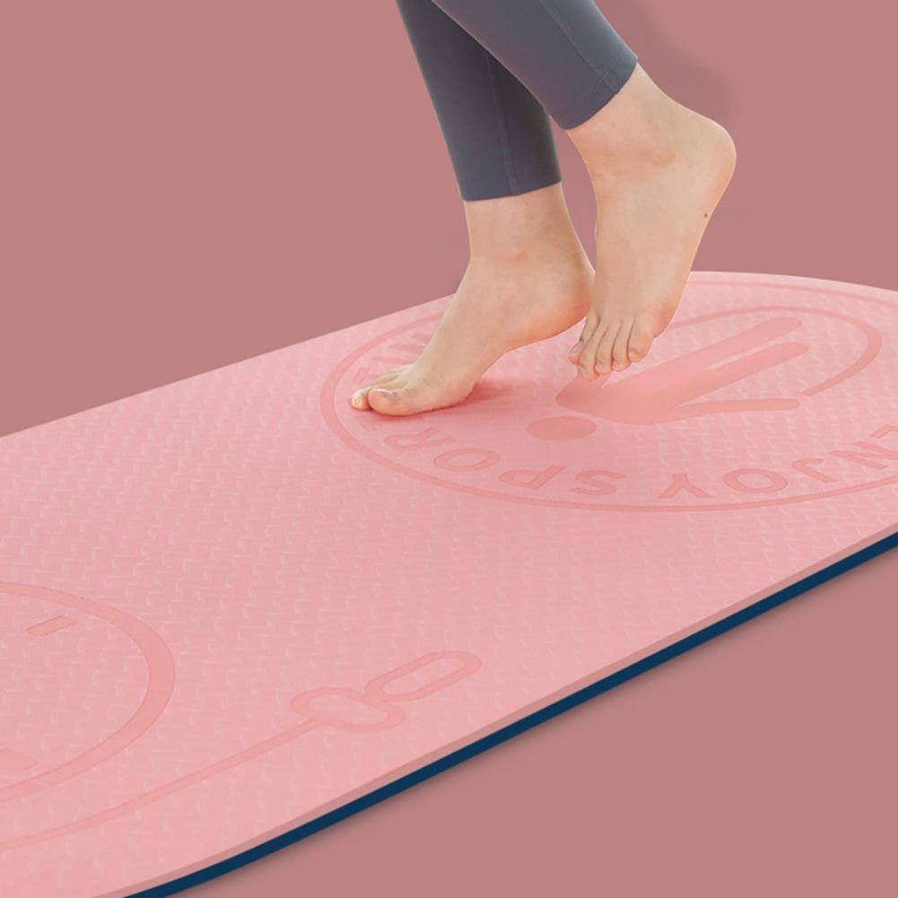 Rutschfeste, stoßdämpfende, geräuscharme yogamatte in zwei farben für den innenbereich