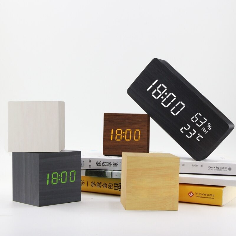 Horloge de office élelectro onique in stile vocale, horloge numérique de office alimentée per USB/AAA