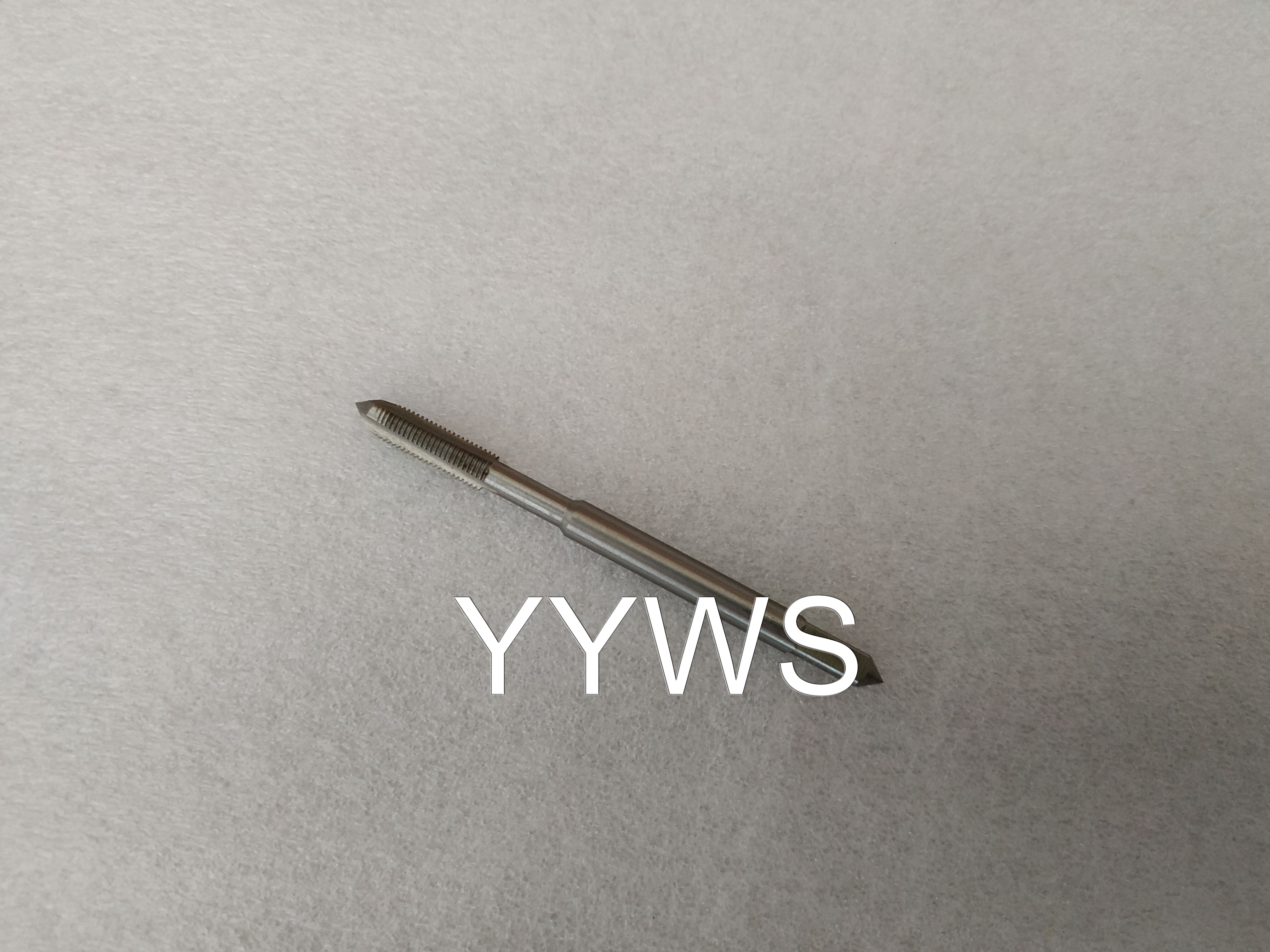 HSS Right Hand Machine Tap M4 0.5mm TPI Machine Metric Rigtht hand Tap M4×0.5 TPI