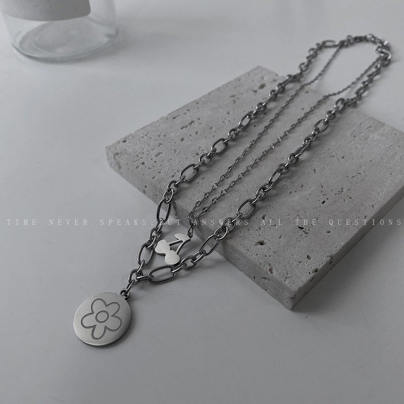 Cherry Ketting Vrouwen Bloemen Kettingen Vrouw Ketting Hanger Sieraden Multilayer Zilveren Kleur Trendy Metalen Halskette