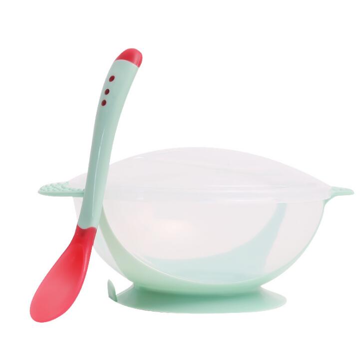 Babybestick 3 stycken / set babysugsservis baby skedskål med temperaturavkänning barnmat matning säker skål servis: Grön täcksked