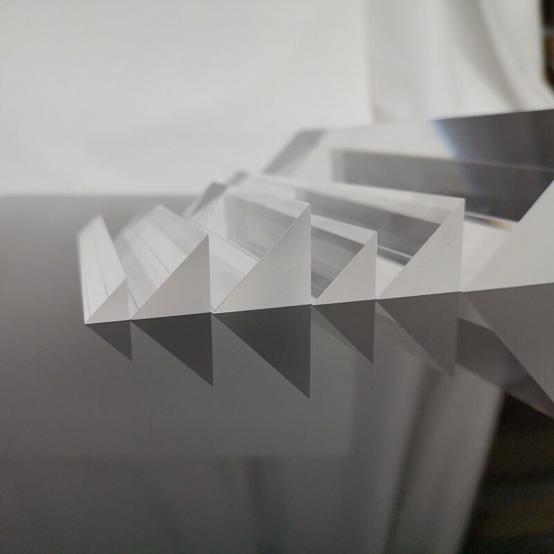 25 * 25 * 30 Right Angle Prism Material K9 Refraction Prism Optical Glass Reflective Prism Factory Customization