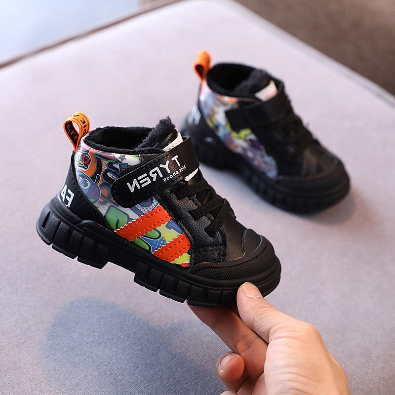 Winter Toddlers boots,Children plush sneakers shoes for kids boys suitable 1 to 6 years boy rubber sole black & beige: Black / 21 inner 13cm