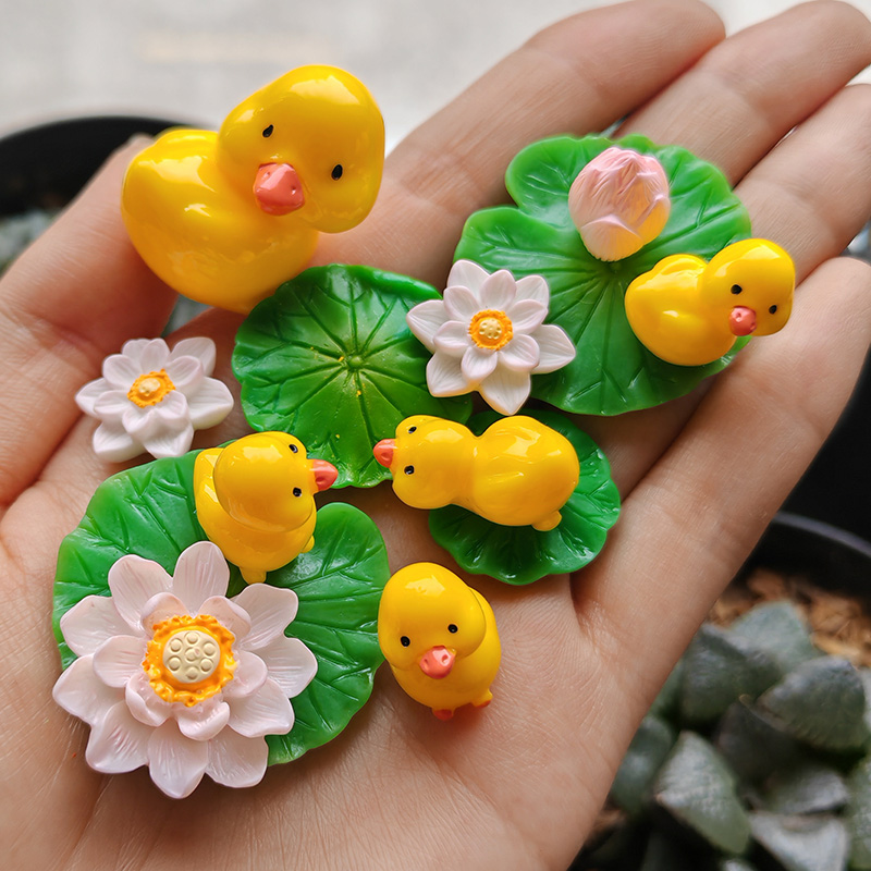 BAIUFOR pez hoja de loto pato de dibujos animados conjunto terrario acuario figuritas DIY Hada jardín pecera paisaje miniatura decoración del hogar