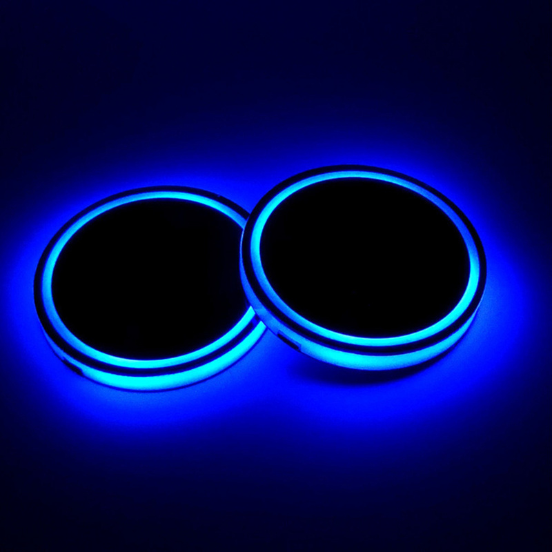 2 st bil led ljus kopphållare bottenplatta 7 färger auto usb omgivande ljus atmosfär lampa för alla bil halkskydd mat bilprodukter
