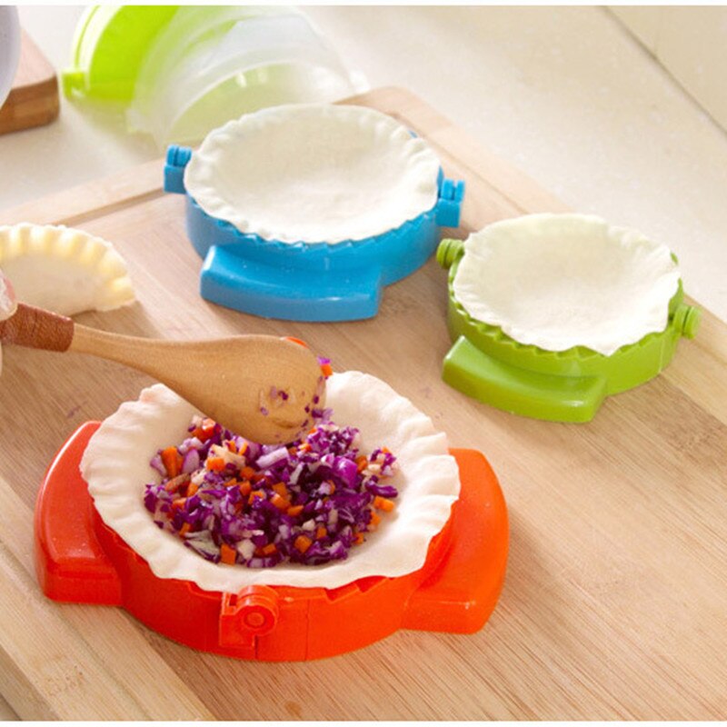 3 Pcs DIY Plastic Dumpling Maker Mould Hand Dough Press Dumpling Clip Dumpling Making Gadget Kitchen Pastry Tools Accessories