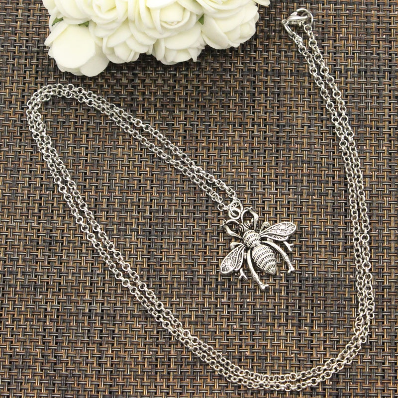 Tibetan Silver Color Pendant Bee Bug Choker Charm Short Long DIY Necklace Factory Price Handmade Jewelry