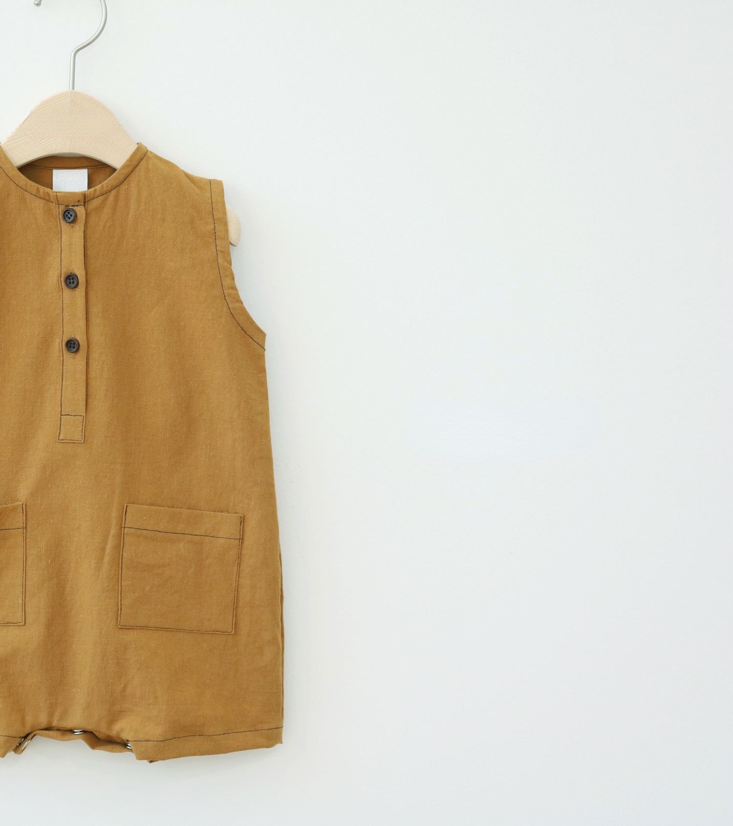 2048B vestiti per bambini tute da ragazzo vendita calda abiti estivi dritto tre bottoni vestiti da arrampicata per bambini vestiti di un pezzo: Brown / 80 for 1y