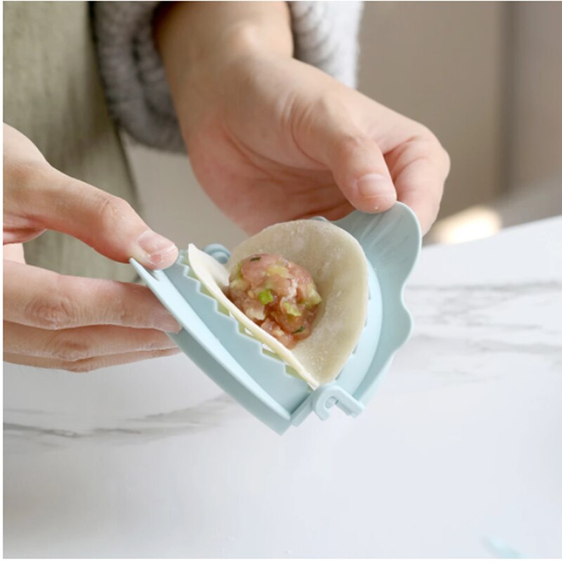 Dumpling Mold For Modeling Dumplighs DIY Dumpligh Maker Tool Wheat Straw Jiaozi Mold For Baking Kitchen Gadgets Accessories