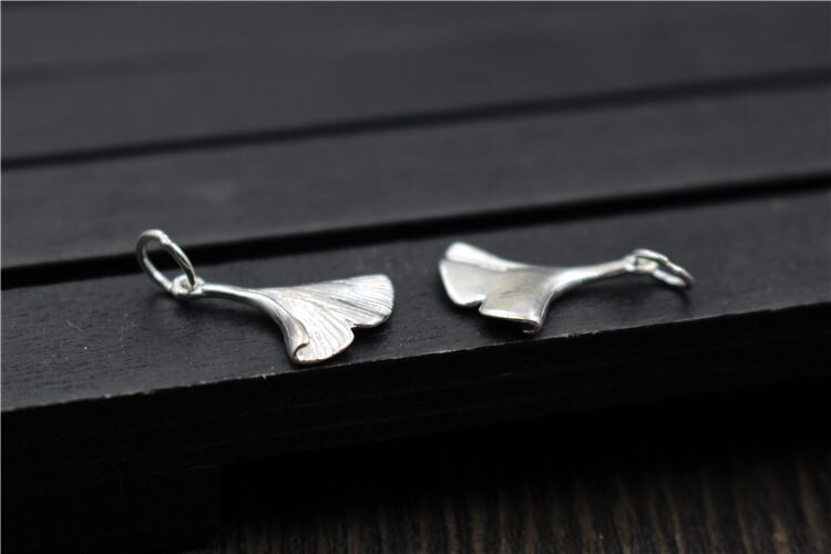 Uglyless Real S925 Sterling Zilveren Ginkgo Charms Accessoires Sieraden DIY Gegraveerd Bladeren Handgemaakte Bevindingen Kleine Hangers Bijoux