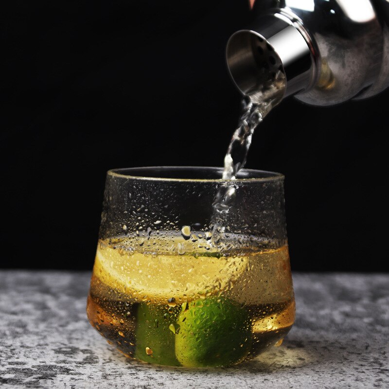 Cocktail Shaker, Martini Shaker,18/8 grade Stainless Steel Martini Mixer Built-in Strainer, Bartender Kit