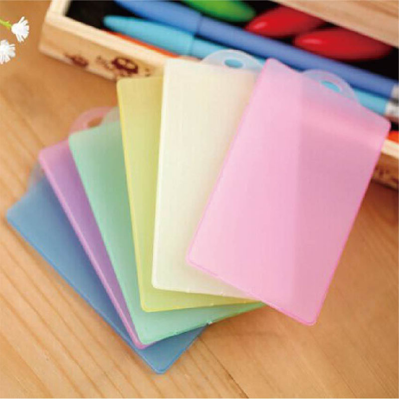 1Pcs Waterdicht Transparant Pvc Card Cover Plastic Kaarthouder Case Te Beschermen Creditcards Bank Id Card Tassen Voor vrouwen Mannen