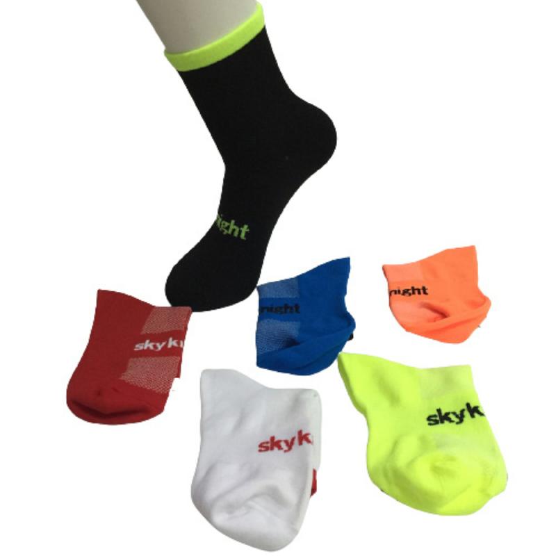 SKYKNIGHT Sports Cycling Socks Moisture-wicking Bike Socks Unisex Sports Fitness Running Gym Training Socks Sportswear