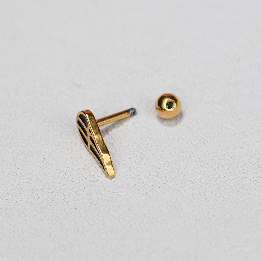 1 pz ottavino ottavino acciaio inossidabile zampa d'orso teschio orecchini moda animale Earing elica cartilagine Tragus lobo piercing gioielli 16g