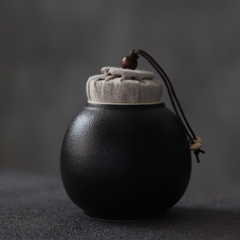 LUWU small size tea caddy ceramic vintage porcelain tea canisters for tea: Black