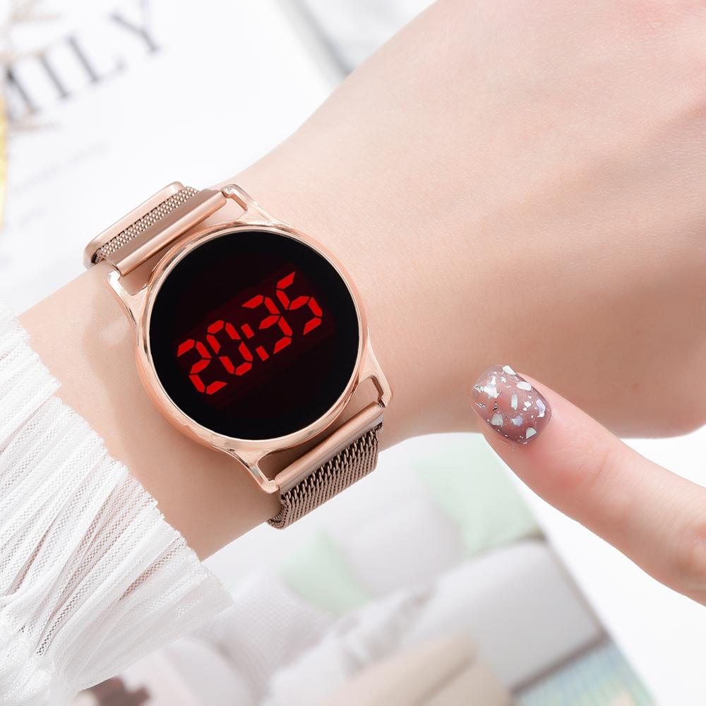 LED Electronic watches Star Watch For Women Rose Gold Mesh Magnet Starry Sky Quartz Wristwatch Gradient Ladies Wrist Watches
