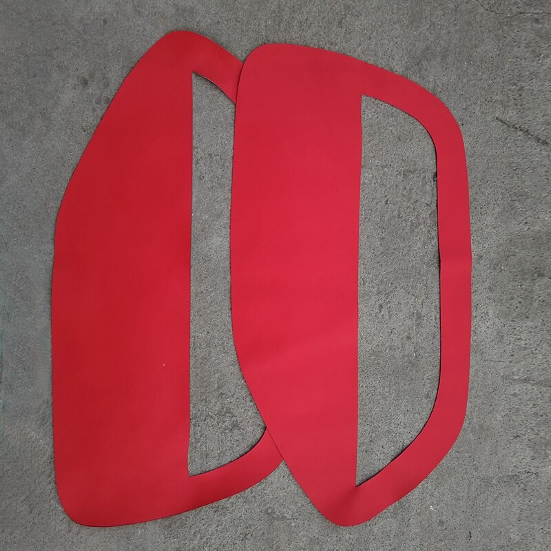 1 paar inlegkaarten voor het voordeurpaneel, lederen bekleding, rode onderdelen, geschikt voor ford mustang 2005