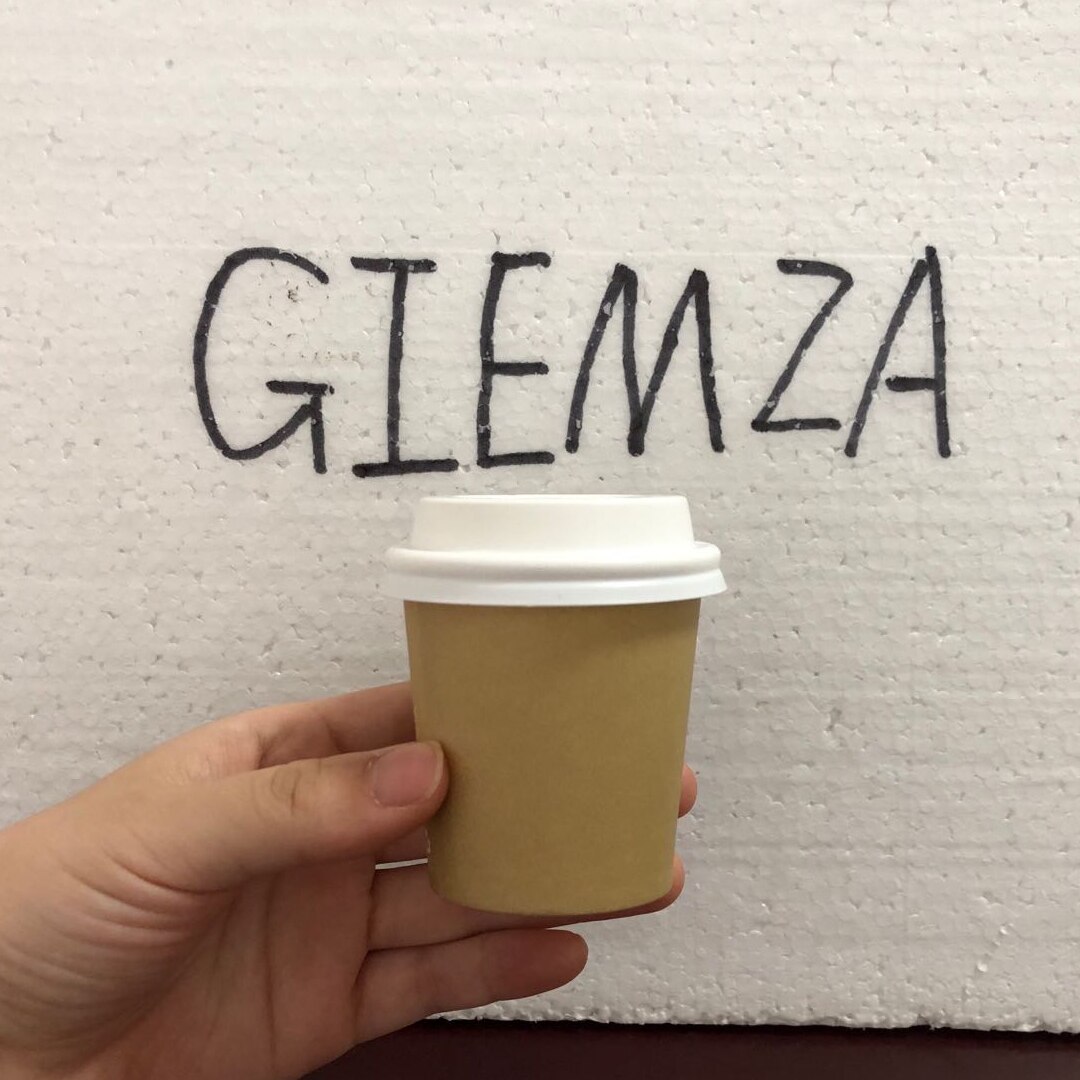 Giemza pappersmuggar 25 st engångs kaffekopp med lock 4oz verktyg te butik stormarknad prova smaka kopp anti-skållning: Ett lager