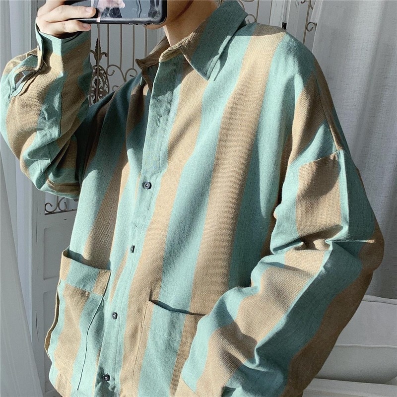 Mænds skjorter mandlige toppe bredstribede paneler langærmet løs trendy koreansk chic streetwear tøj fritid all-match lommer ins