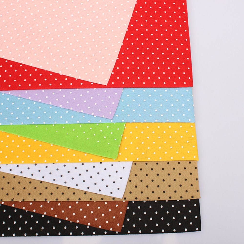 20Pcs 10 Colors DIY Non-woven Fabrics Dot Pattern Cloth DIY Craft Fabric for Kids Children (15x15cm)