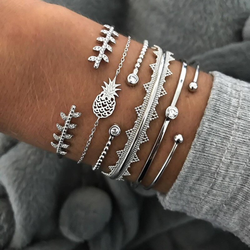 Punk Golden Opening Cuff Bracelets & Bangles For Women Crystal Geometric Link Chain Charm Bracelets Set Party Jewelry: Set 2