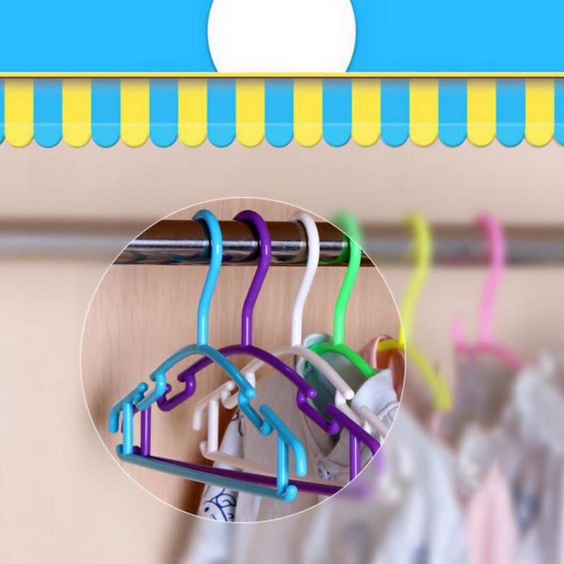Percha antideslizante colorida de plástico para niños, perchas organizadoras para bebés, ropa húmeda dura no fuerte seca y deformada para bebés A9F1