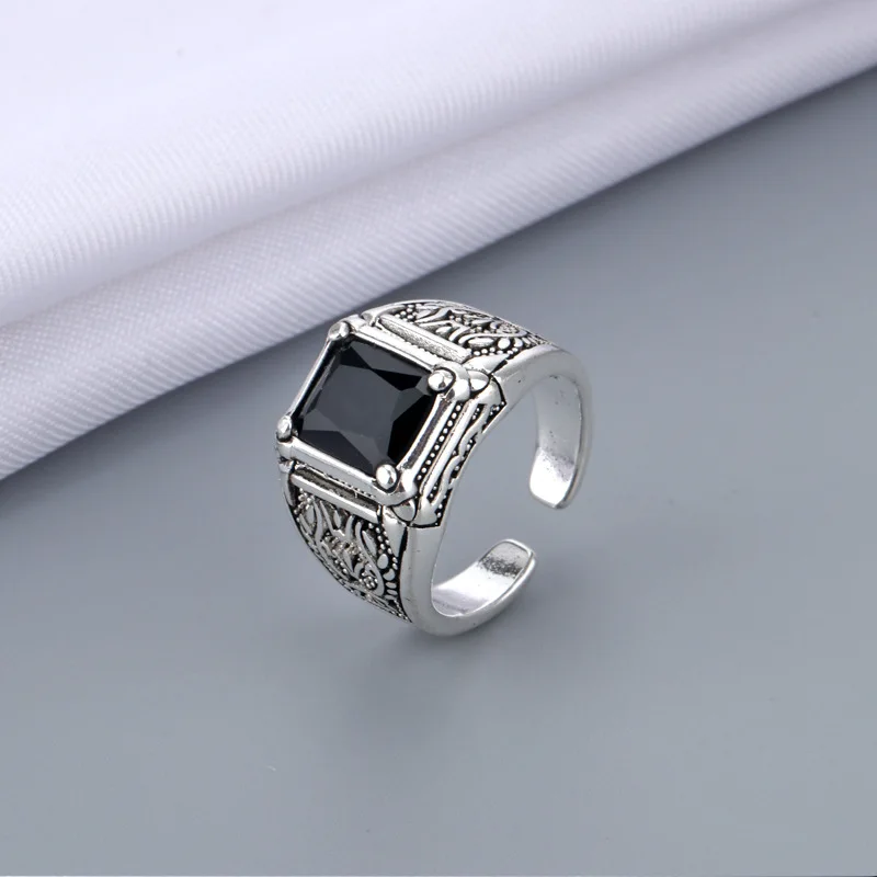 Retro Thaise Zilveren Zwarte Kristal Mannen Ring Originele Sieraden Voor Man Nooit Vervagen Goedkope: Default Title