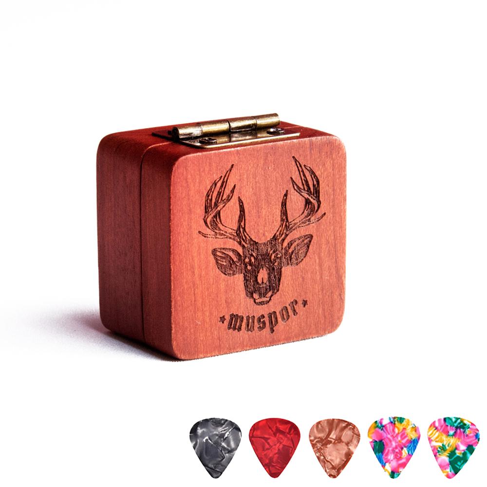 Guitar Picks Iron Pick Box Holder Collector with 4pcs Different Wood Picks Mediator for Guitar Accessories & Parts guitar tool