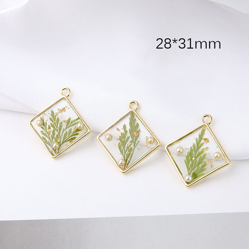 2 stücke Koreanischen Transparente Getrocknete Blume Perlen Quadrat Herz Ohrring Charme DIY Handwerk Nette Halskette Anhänger Schmuck Erkenntnisse: sqaure Fang