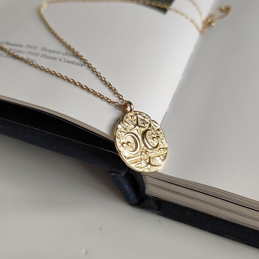 WTLTC 925 Sterling Sliver Moon Star Pendant Necklaces for Women Delicate Coin Disc Chokers Bohemian Initials Necklace Jewelry