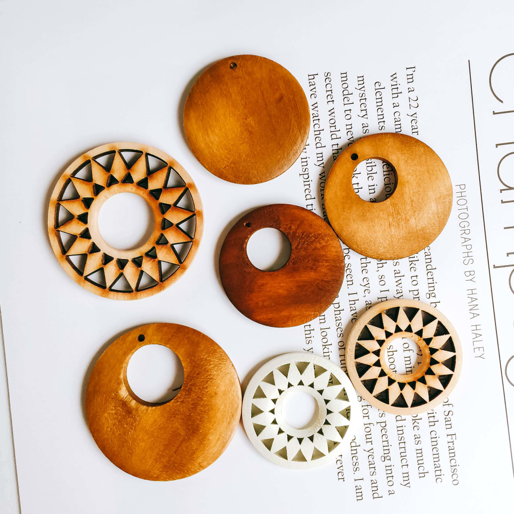 ZEROUP Wooden Round Eardrop white bronze Color Pendant earring Accessories Necklace Charms Jewelry Finding Diy Material 8pcs