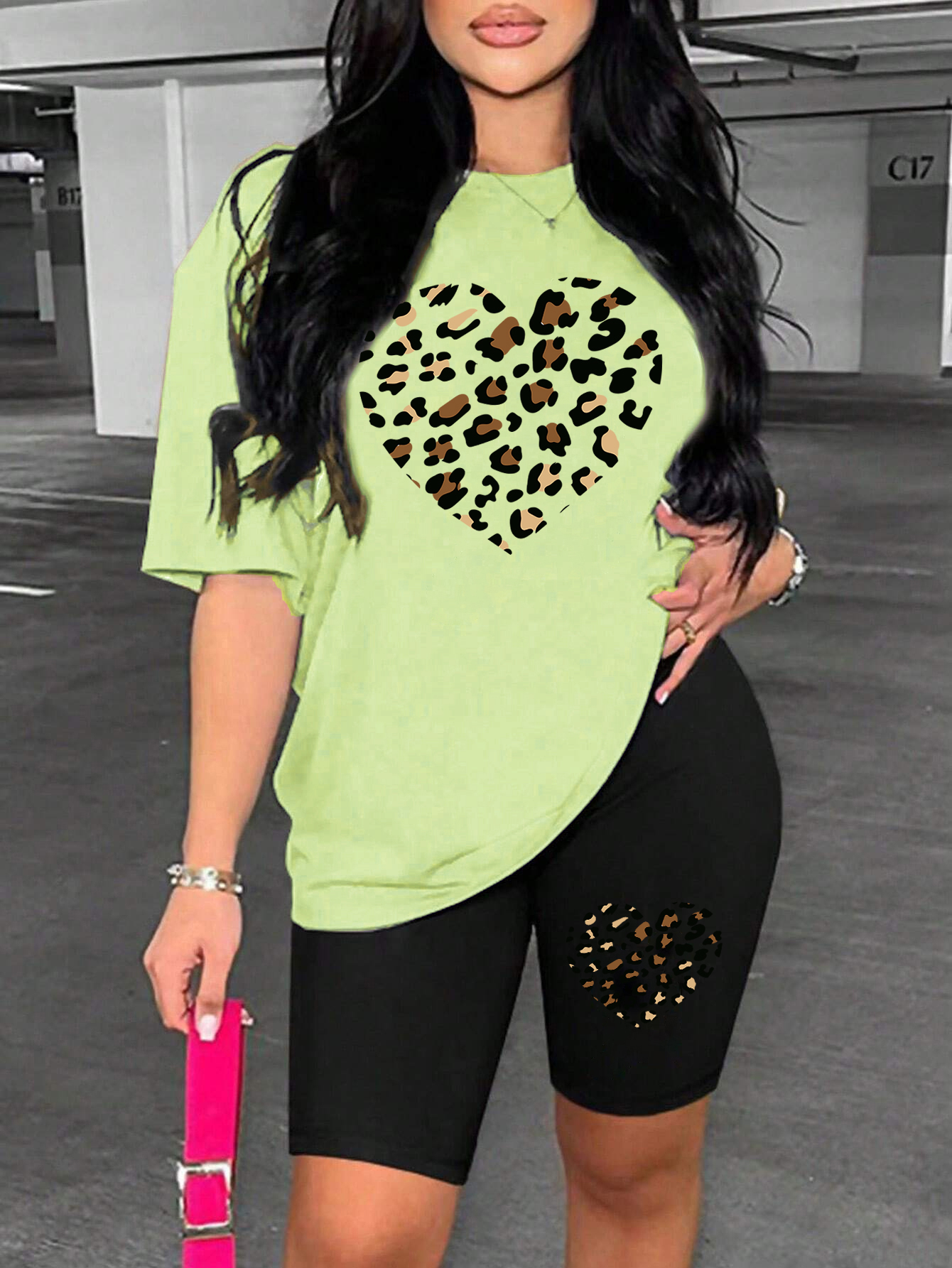 Zweiteiliges Damen-einstellen mit Leopardenmuster, hohles Herzmuster, bequemes, atmungsaktives Kurzarm-kurze Hose-einstellen, tägliche, vielseitige kurze Hose-setzt: S / Weiß