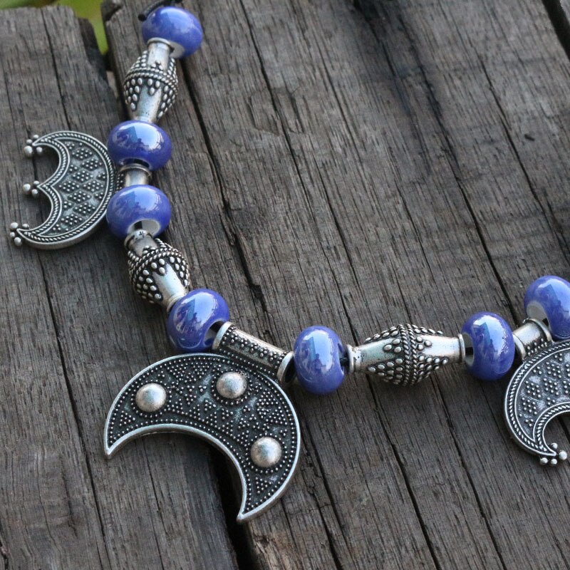 Perle viola con Rigida Lunula Pendente, Slavo ispirazioni di Massima Vichingo di Mezza Età Vestito Kette Collana Spilla Monili per Le Donne di Fascino