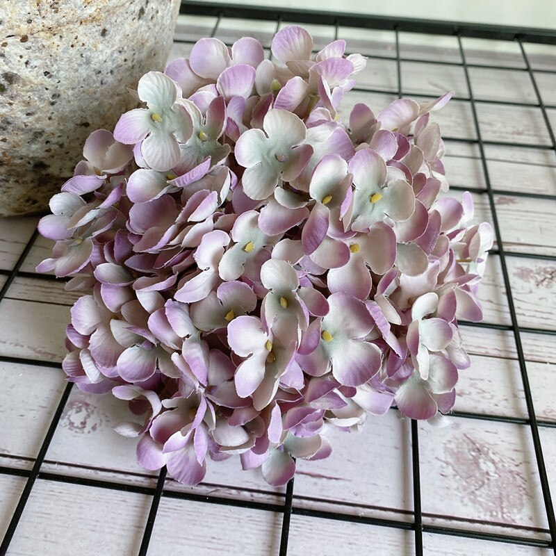 Store godt lavet nordisk stil hortensia blomsterhoveder silke kunstige blomster diy projekter leverer hvide blomster: Lilla