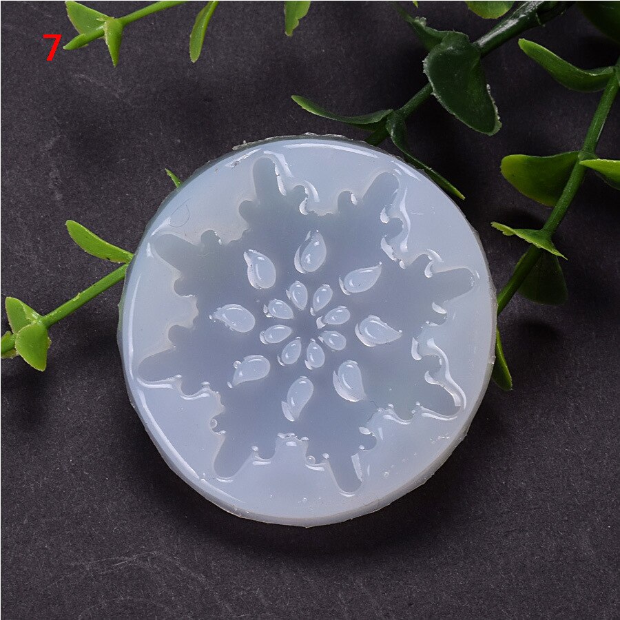 Large Snowflake Flexible Silicone Mold Christmas Cabochon Mold Resin Decoden Piece DIY Christmas Ornament Making Resin Necklace: 07