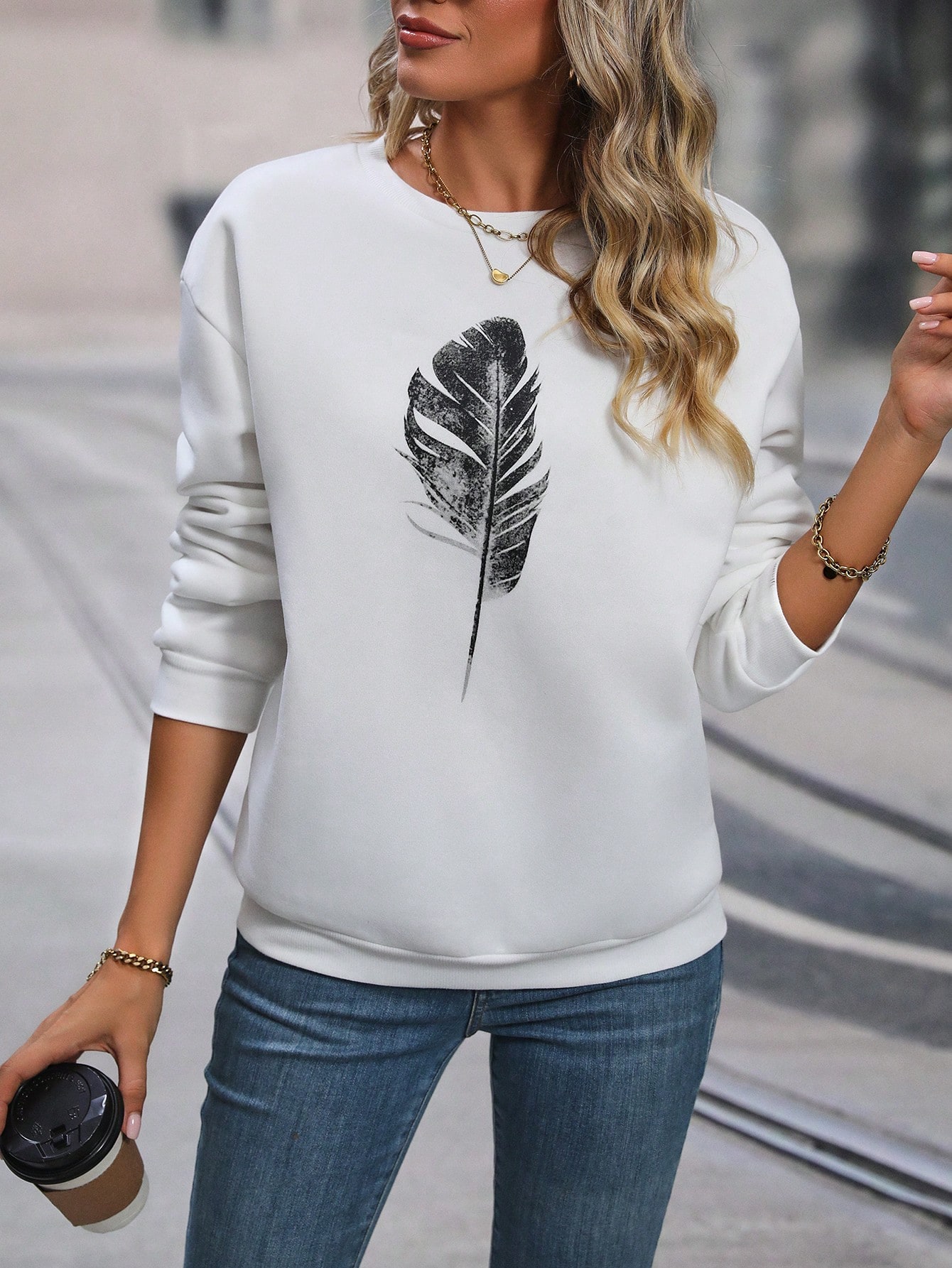 Eenvoudige Kunst Veren Print Sweatshirt Voor Dames Casual Street Style Tops Ronde Hals Mode Hoodies Herfst Fleece Dameskleding