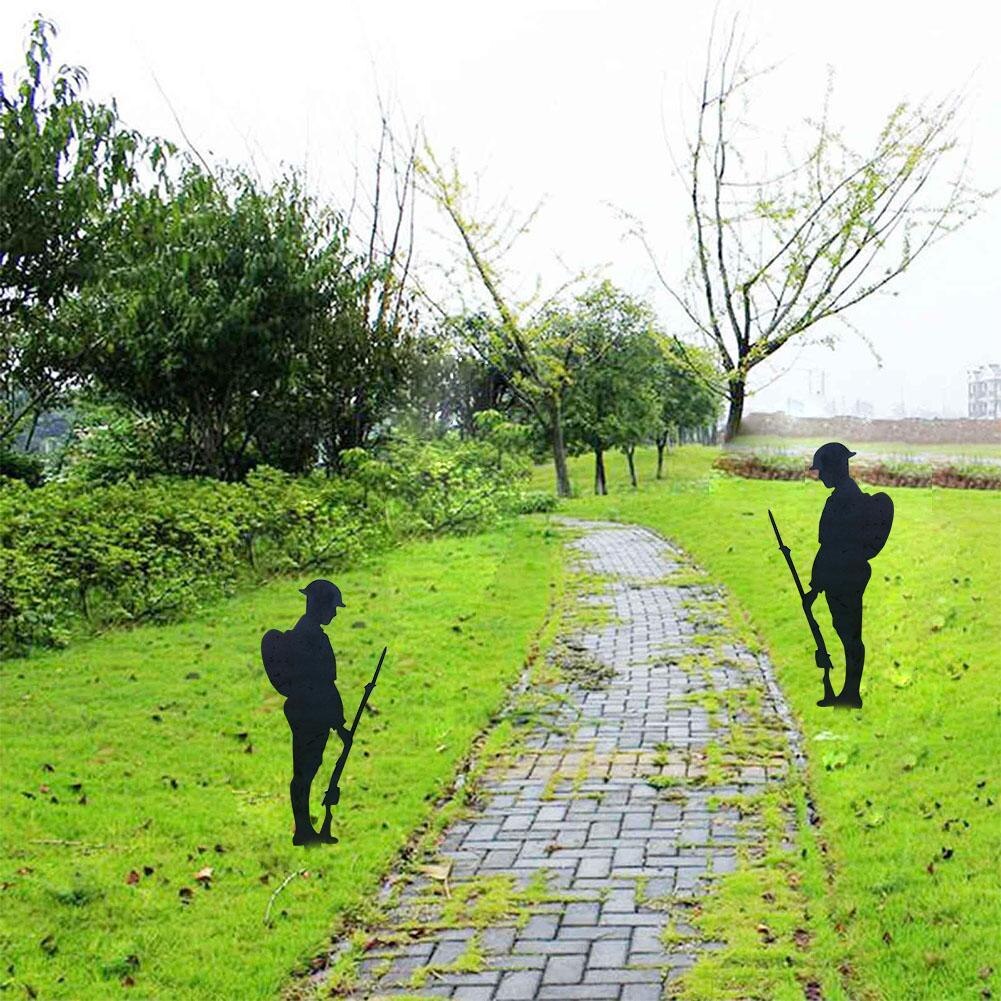 Metal Soldiers Silhouette Garden Decoration Outdoor Decor Plug-in Character Courtyard Sign Statue Decoration