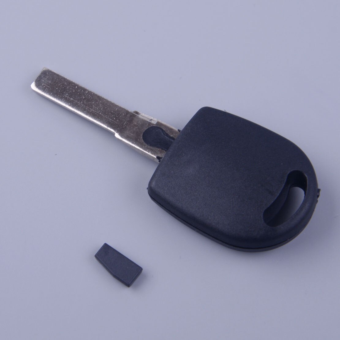 Car Auto Transponder key chip ID44 PCF7935 Fit FOR VW Volkswagen Golf Polo Caddy Sharan Transporter Lupo 2001 2002