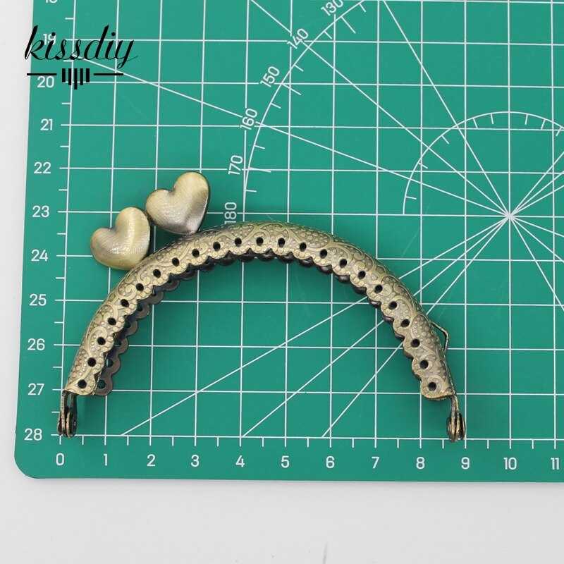 8.5Cm Hart Head Metal Purse Frame Handvat Voor Clutch Bag Coin Kus Sluiting Lock Antiek Brons Diy Tas Accessoire: brons