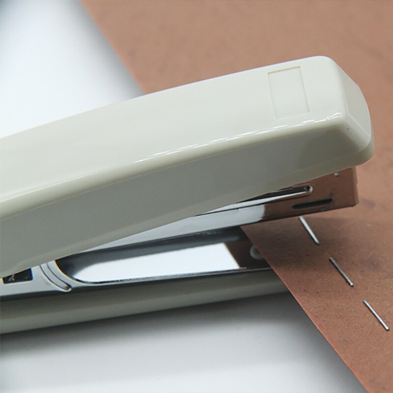 Metal stapler Durable paper bind machine School&office supplies 1000 PCS/Box staples (1cm size)